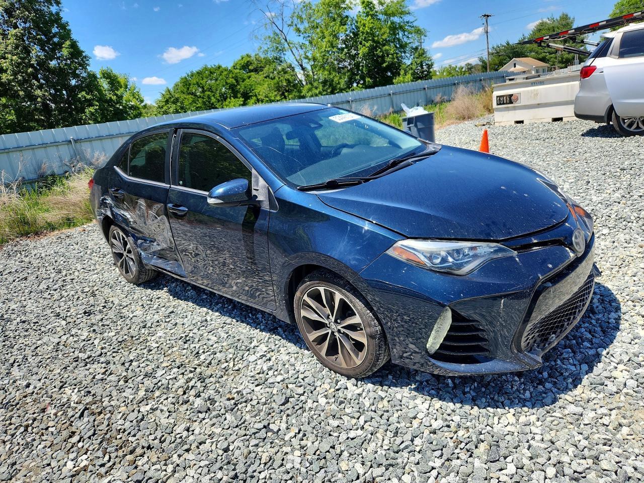 2017 TOYOTA COROLLA