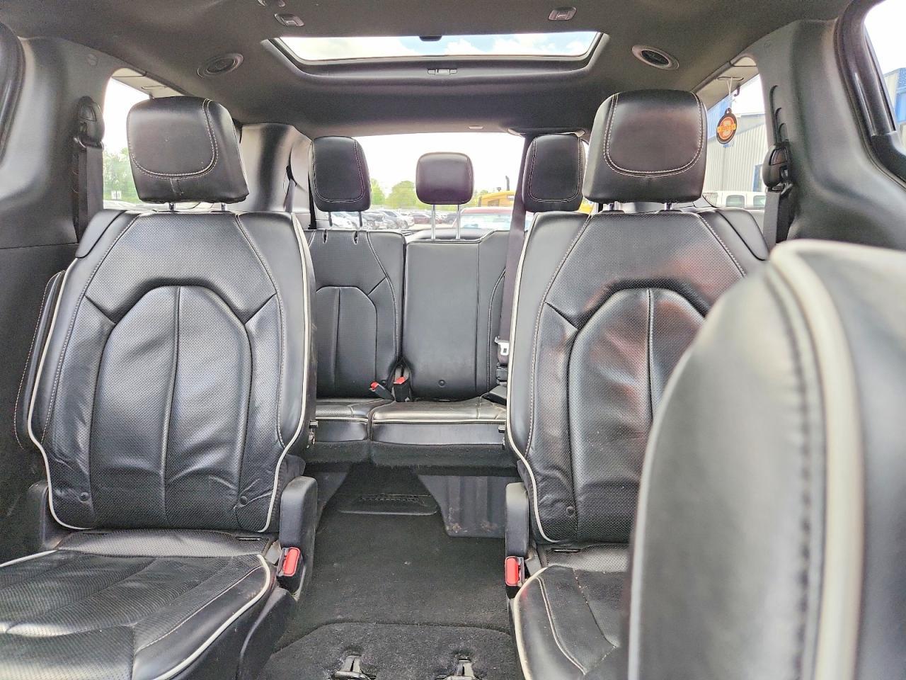 2019 CHRYSLER Pacifica