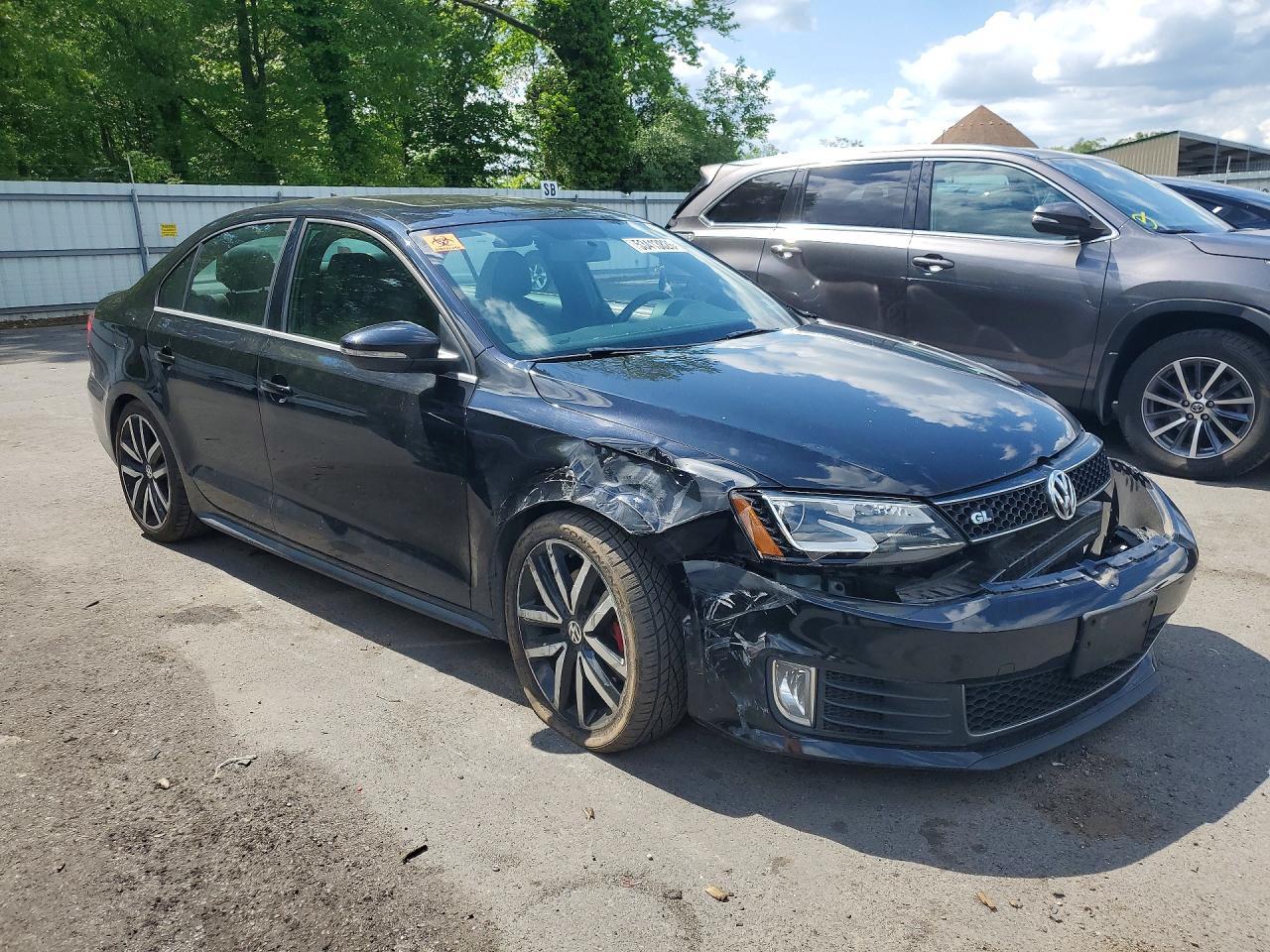 2013 VOLKSWAGEN JETTA
