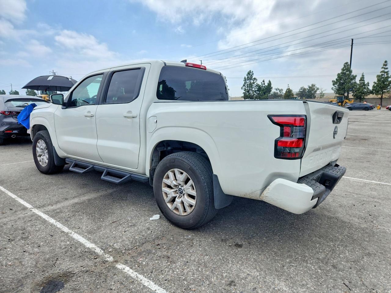 2022 NISSAN Frontier