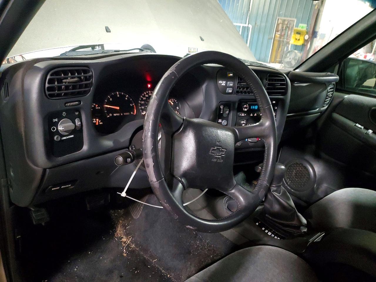2002 CHEVROLET BLAZER