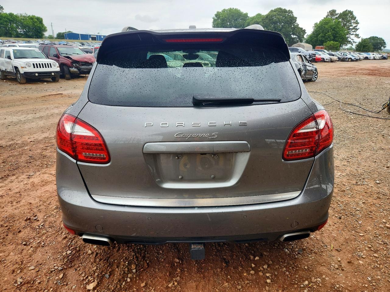 2014 PORSCHE CAYENNE