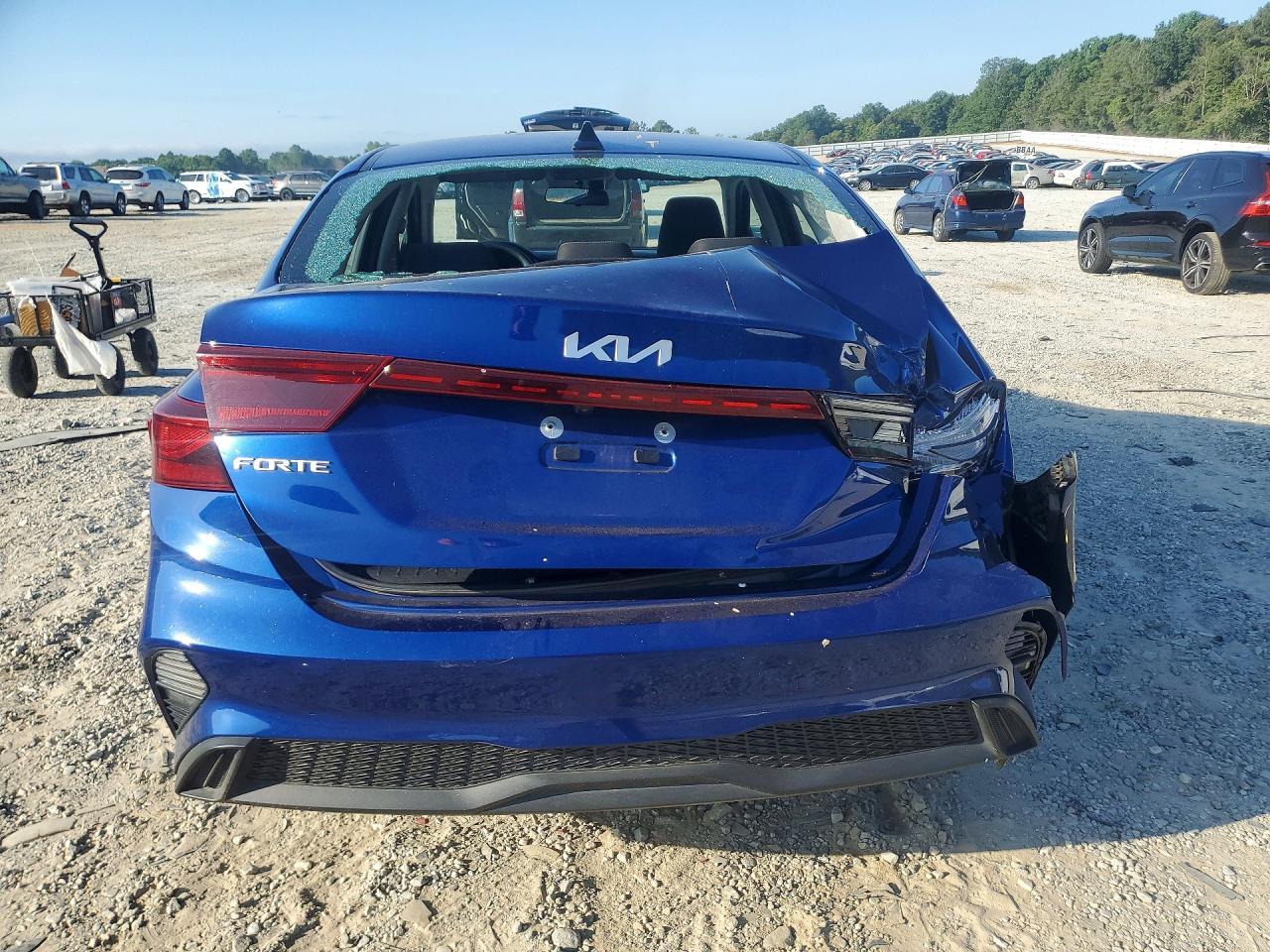 2023 KIA FORTE