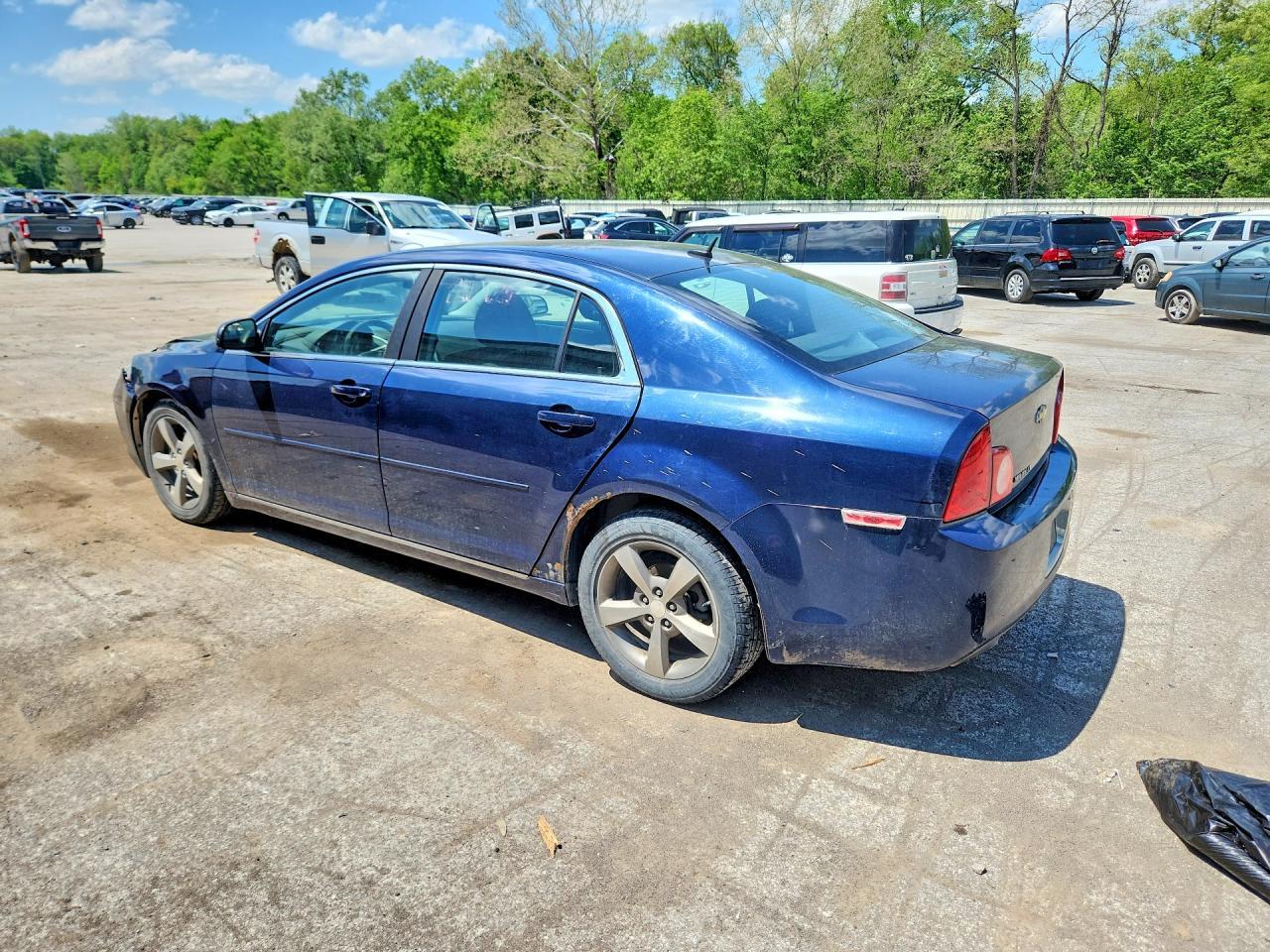 2011 CHEVROLET MALIBU