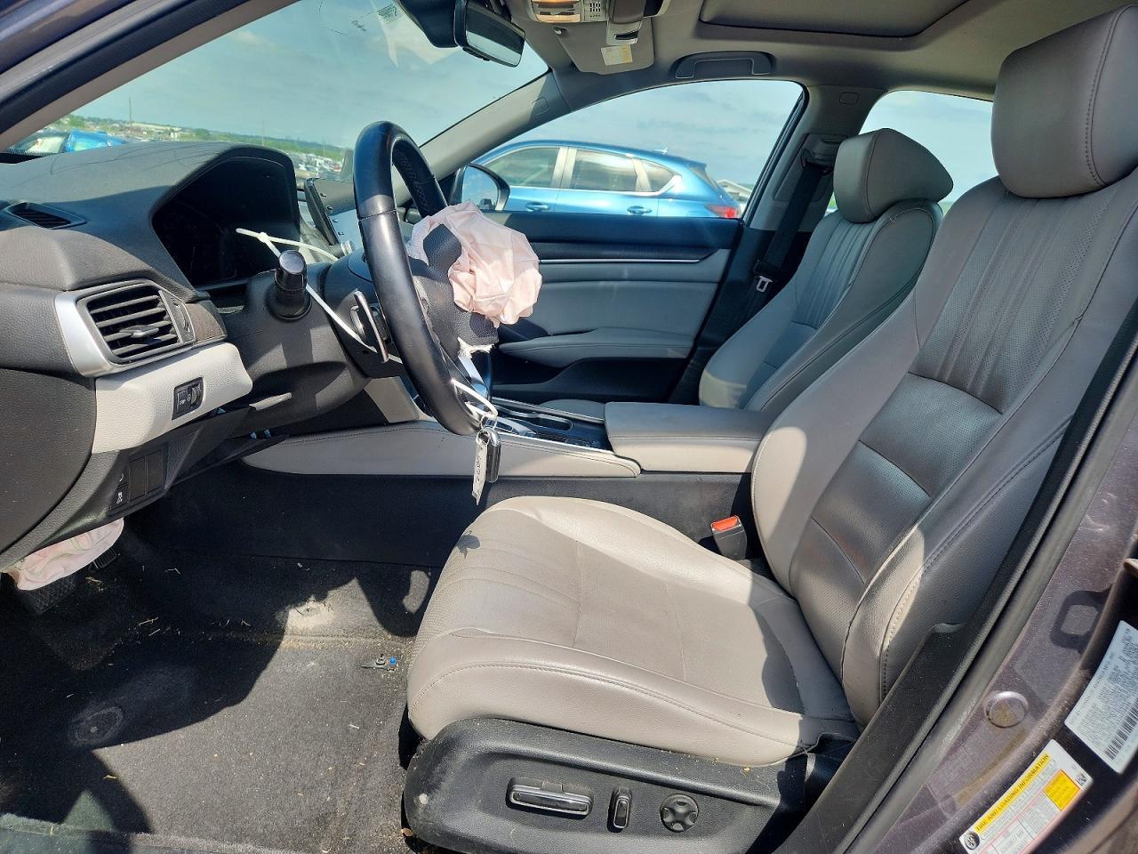 2018 HONDA ACCORD