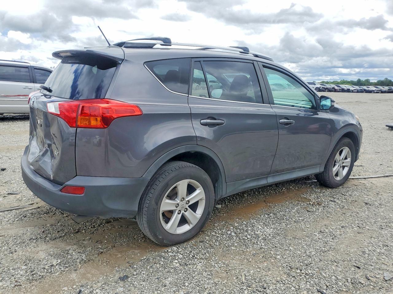 2013 TOYOTA RAV4