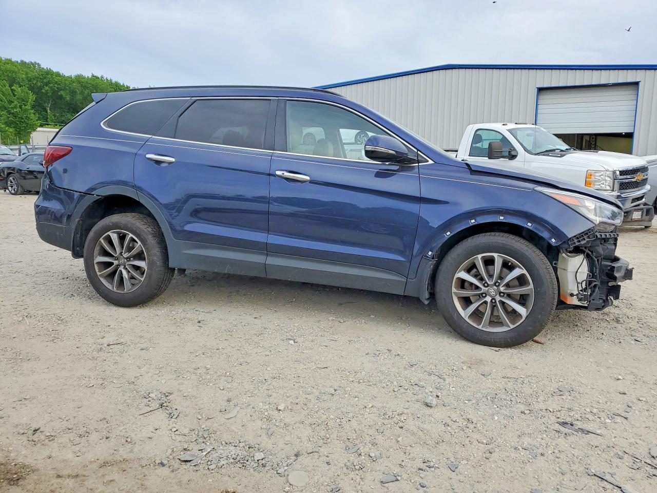 2017 HYUNDAI SANTA FE