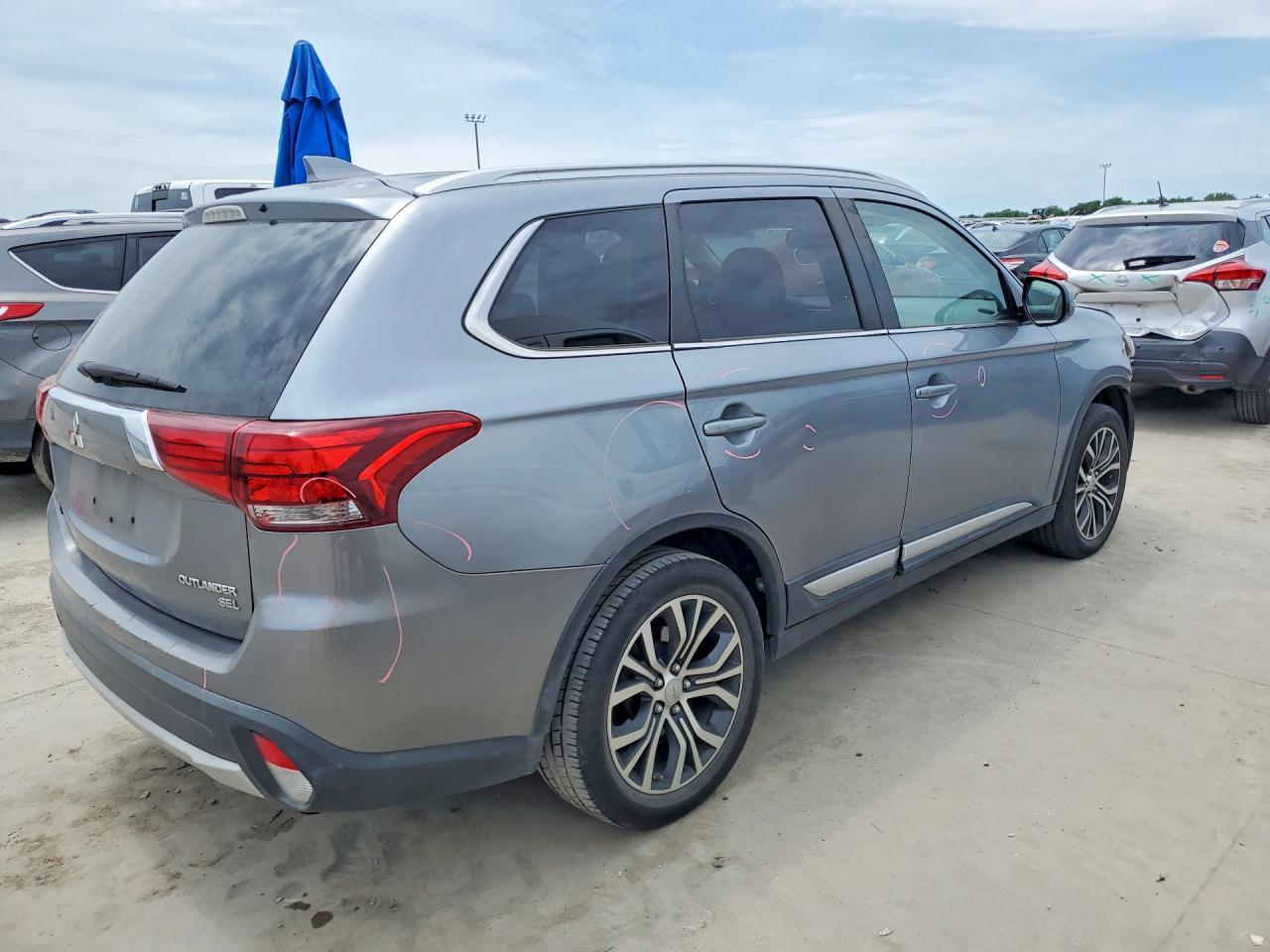2017 MITSUBISHI outlander