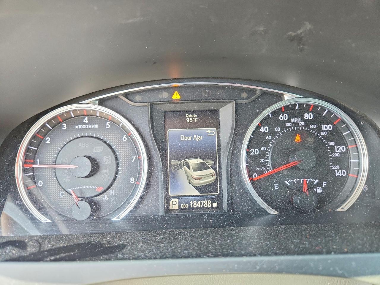 2015 TOYOTA CAMRY