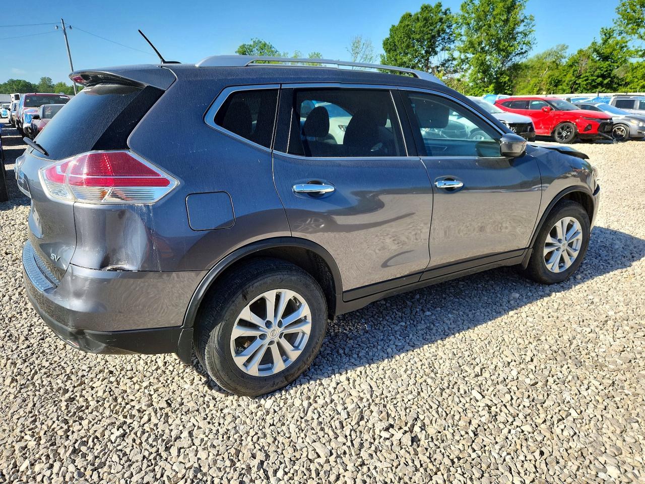 2016 NISSAN ROGUE