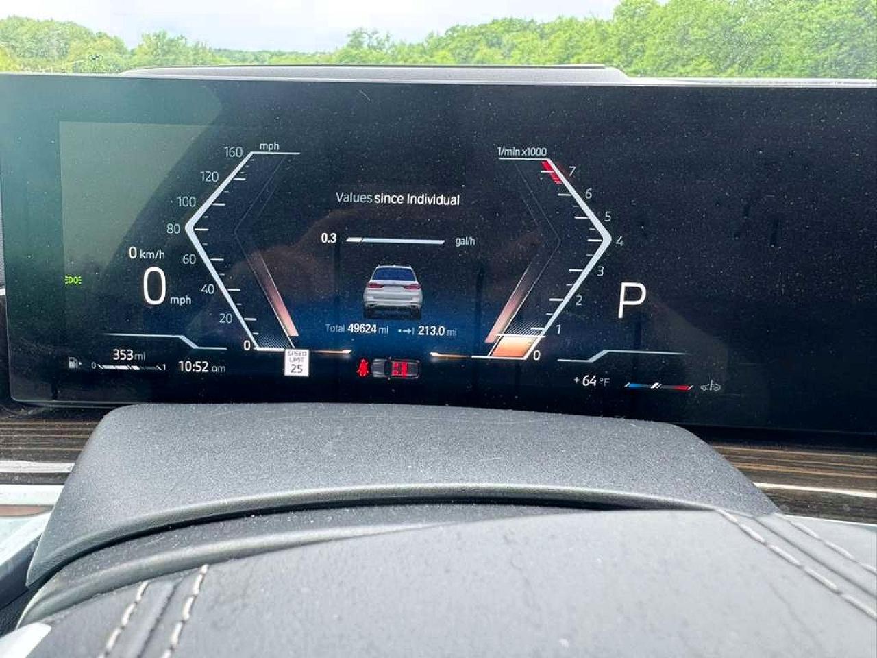 2023 BMW X7