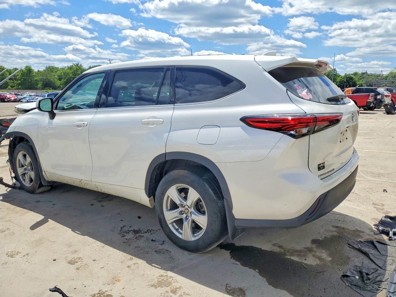 2021 TOYOTA HIGHLANDER