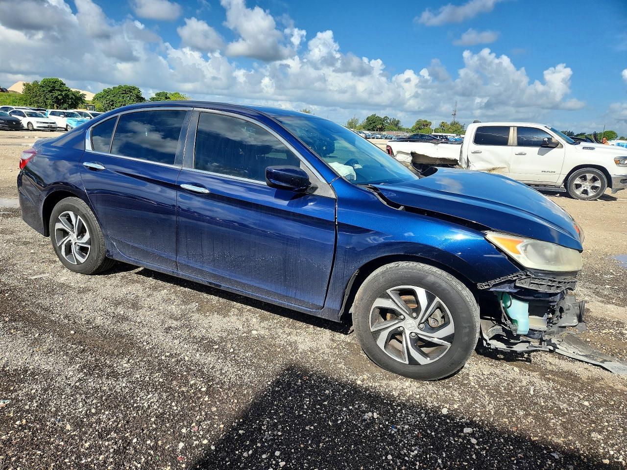 2017 HONDA ACCORD