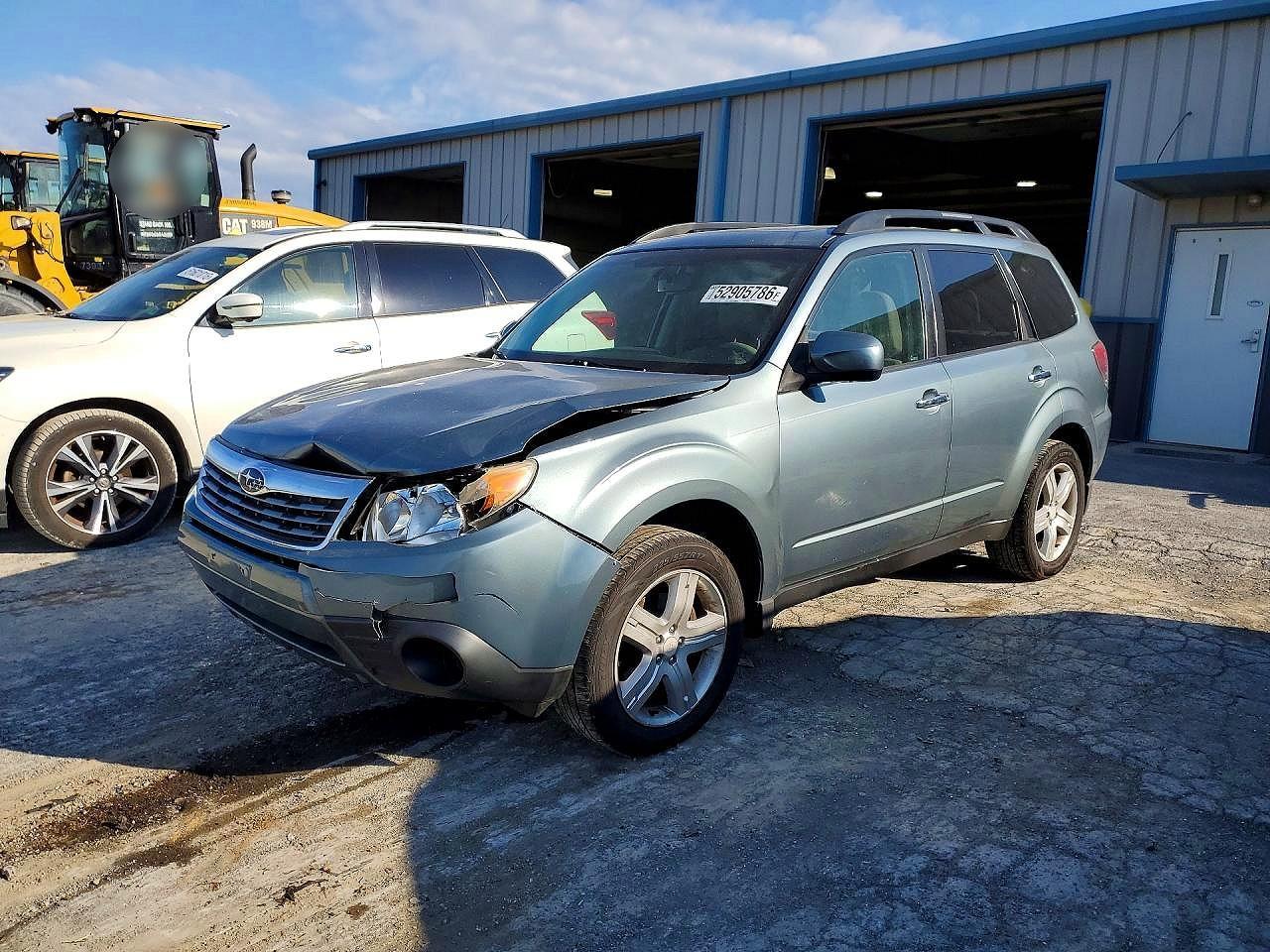 2010 SUBARU FORESTER