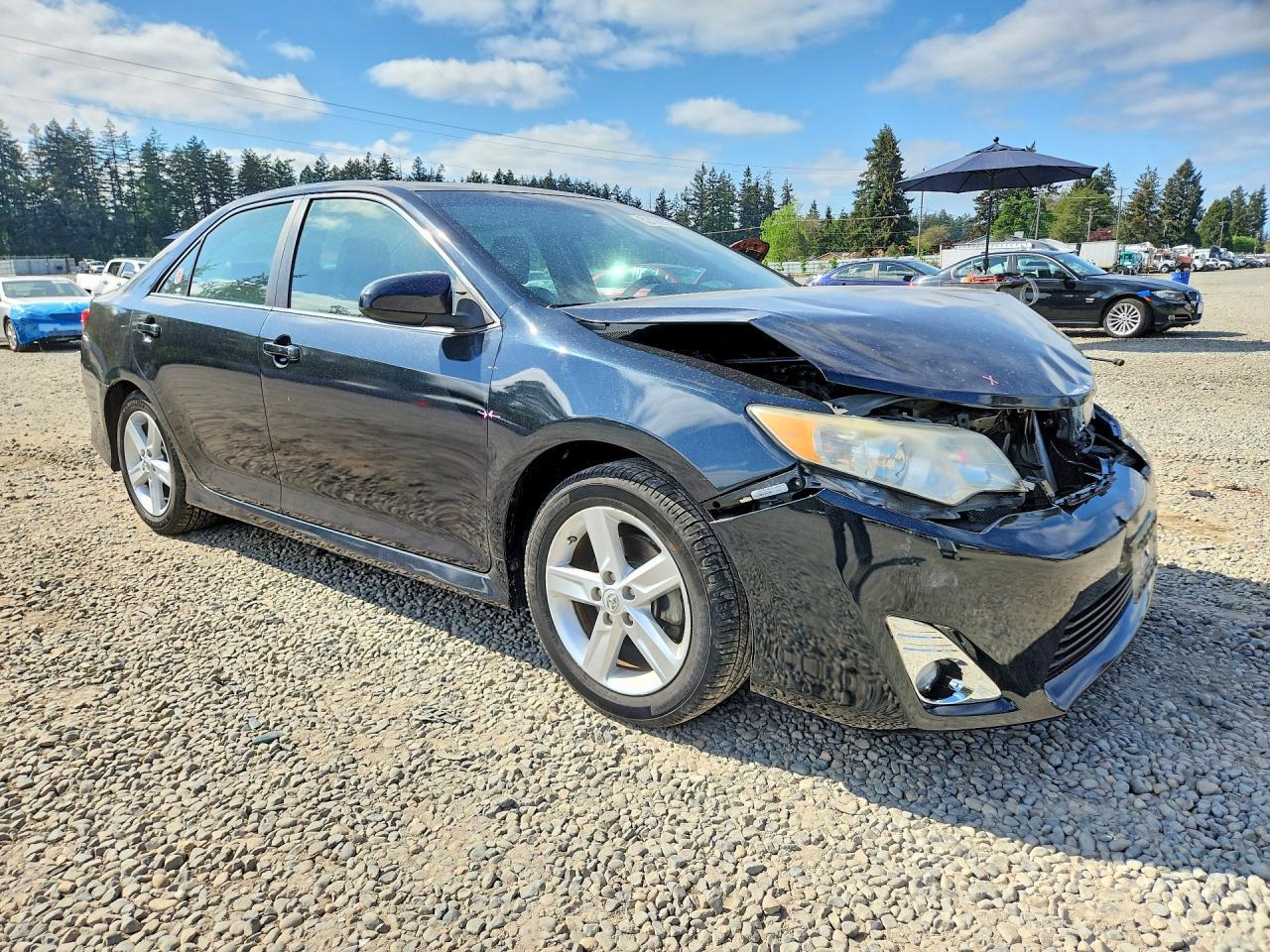 2012 TOYOTA CAMRY