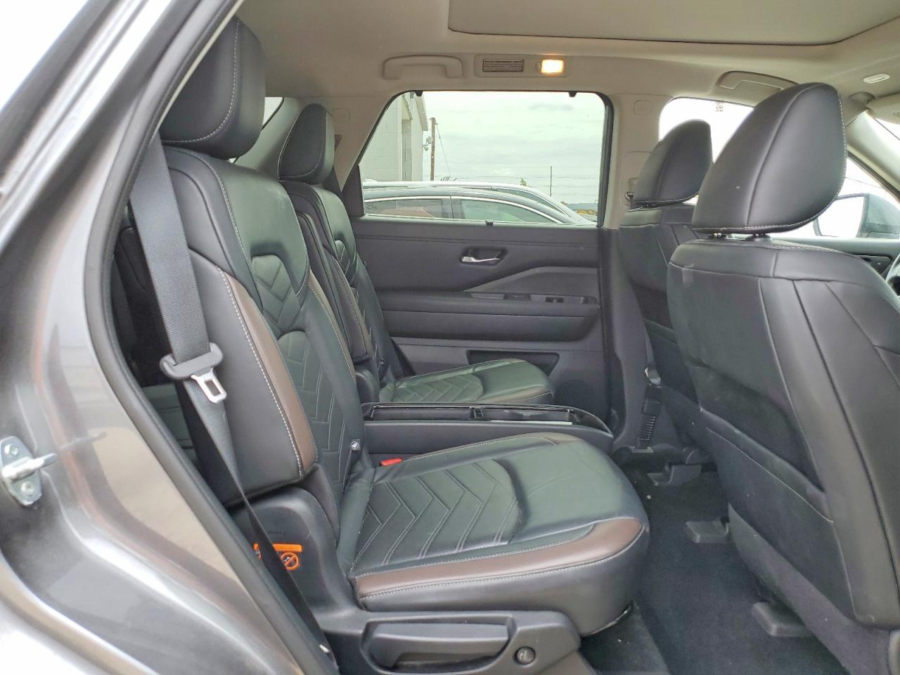 2022 NISSAN PATHFINDER