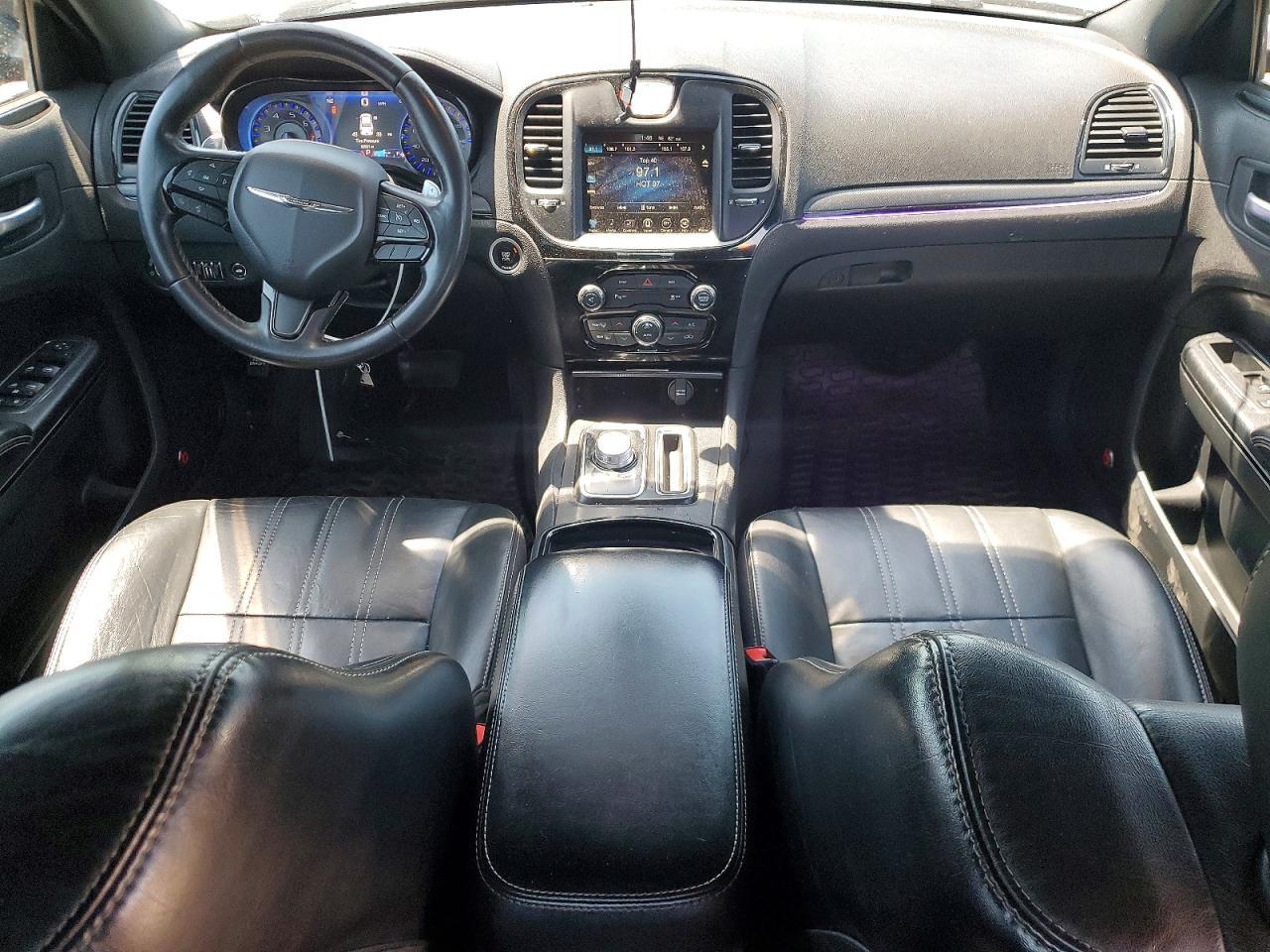 2015 CHRYSLER 300