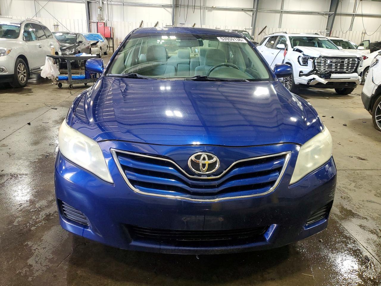 2010 TOYOTA CAMRY