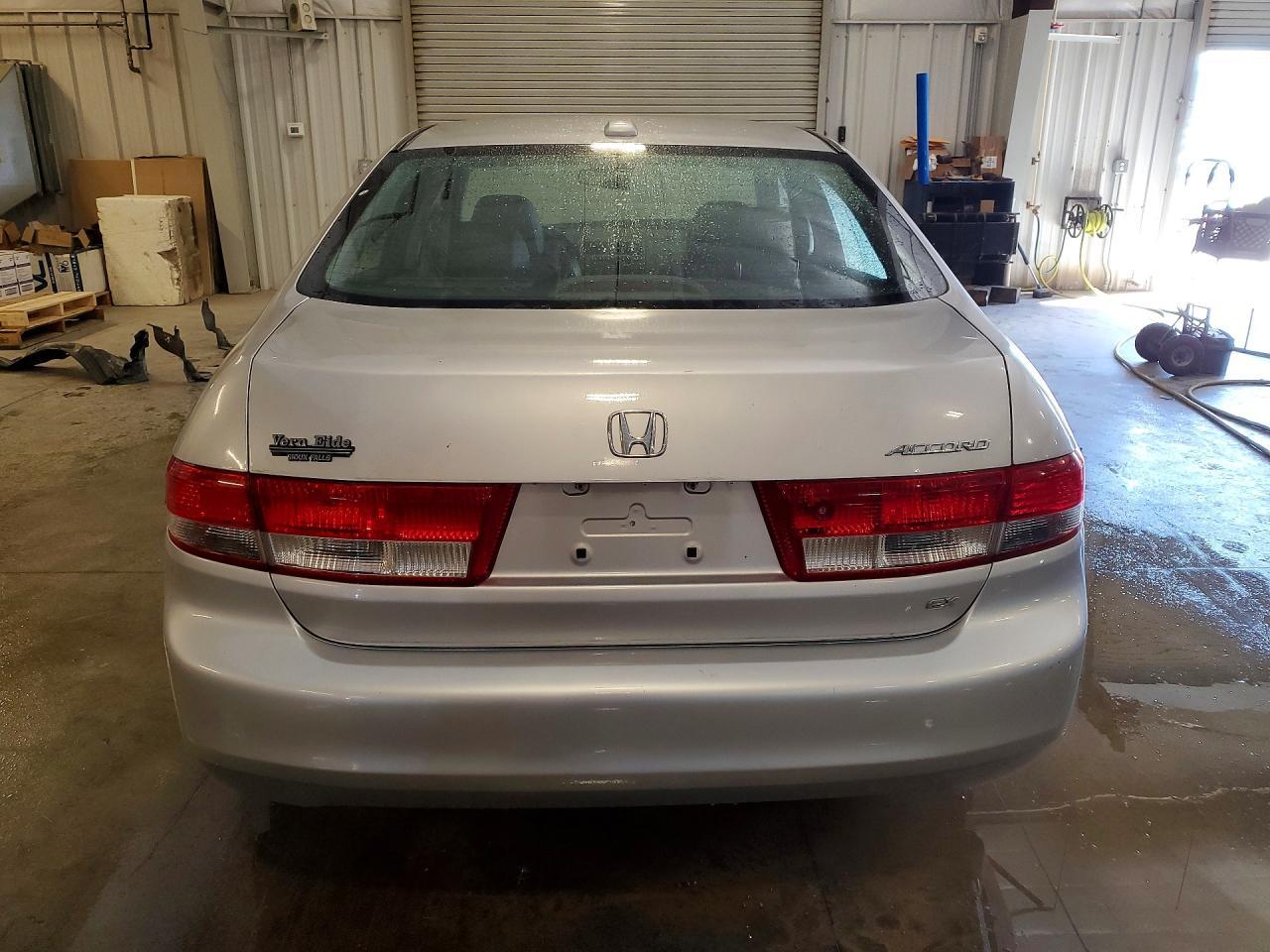 2004 HONDA ACCORD