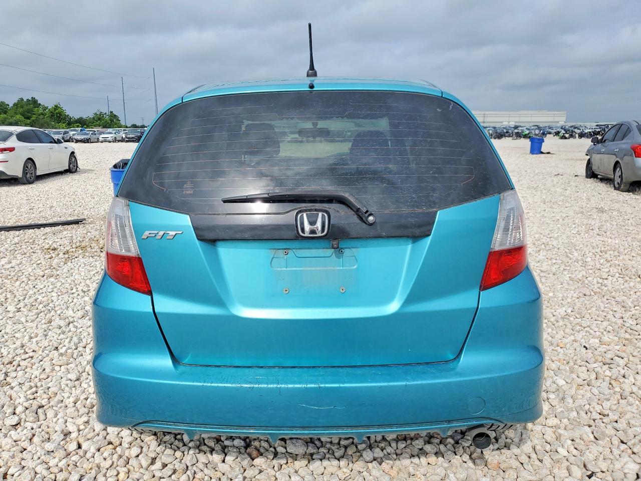 2013 HONDA FIT