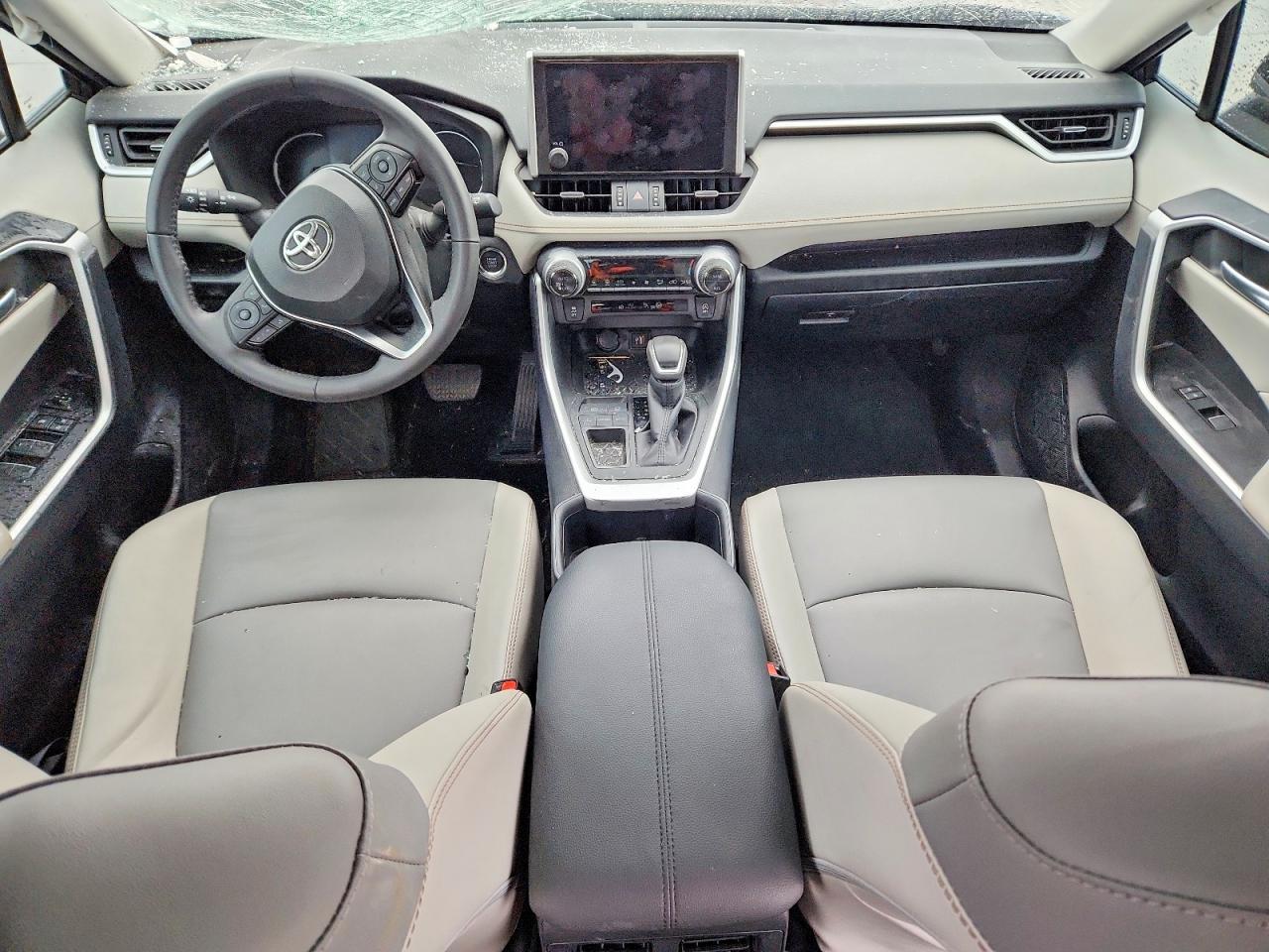 2025 TOYOTA RAV4