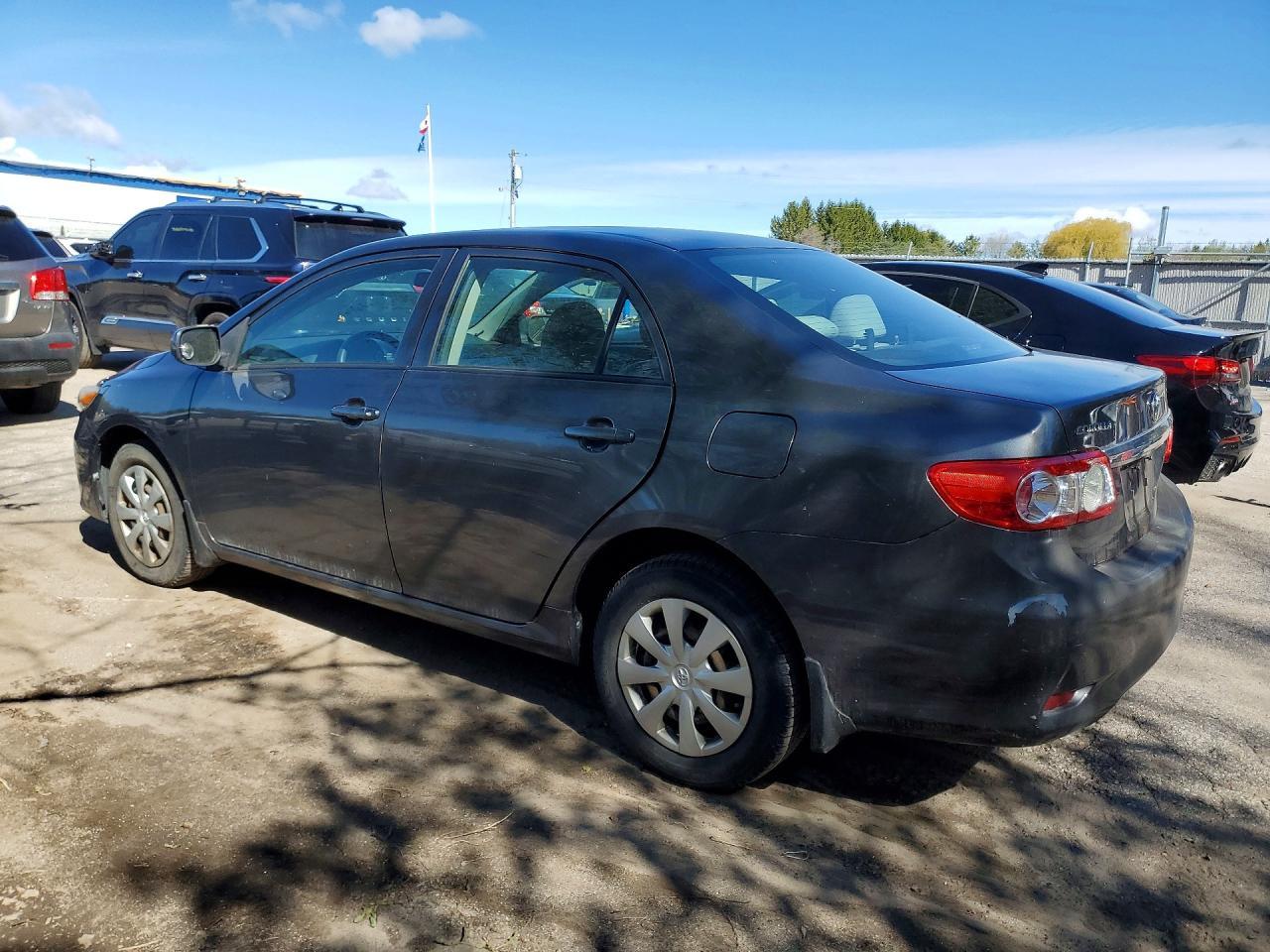 2011 TOYOTA COROLLA