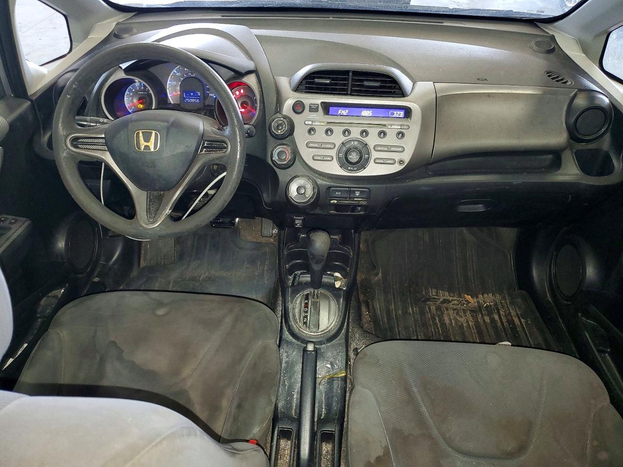 2010 HONDA FIT