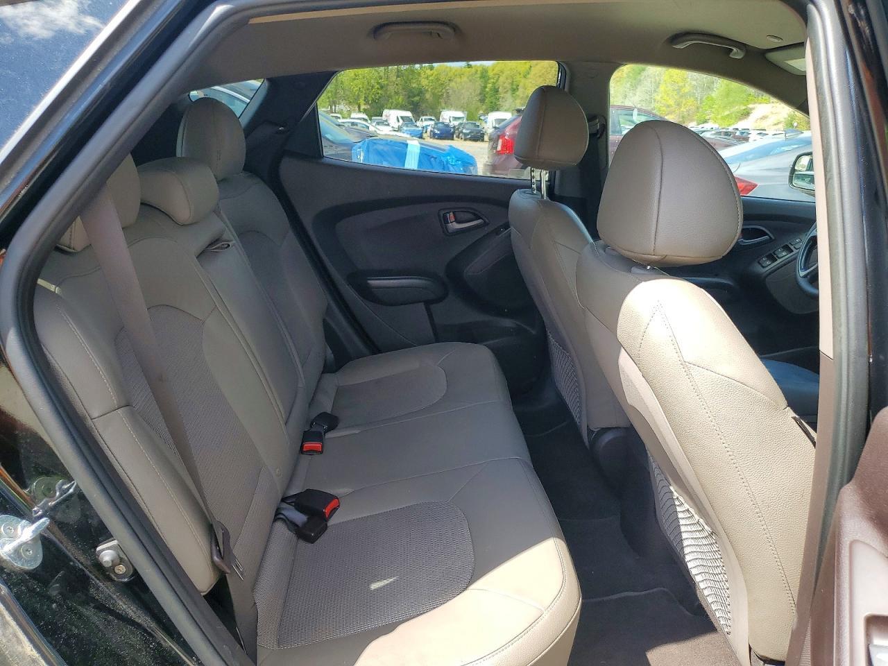 2015 HYUNDAI TUCSON