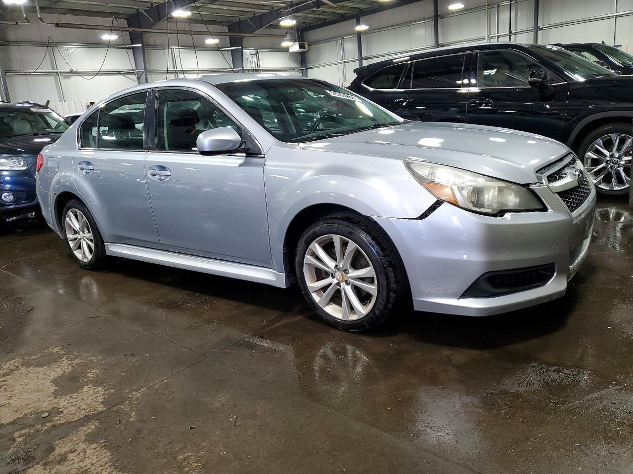 2014 SUBARU Legacy