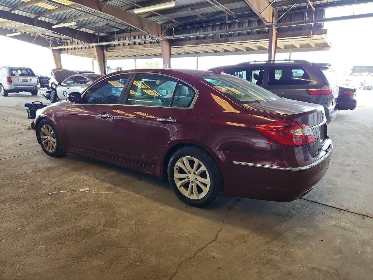 2012 HYUNDAI GENESIS