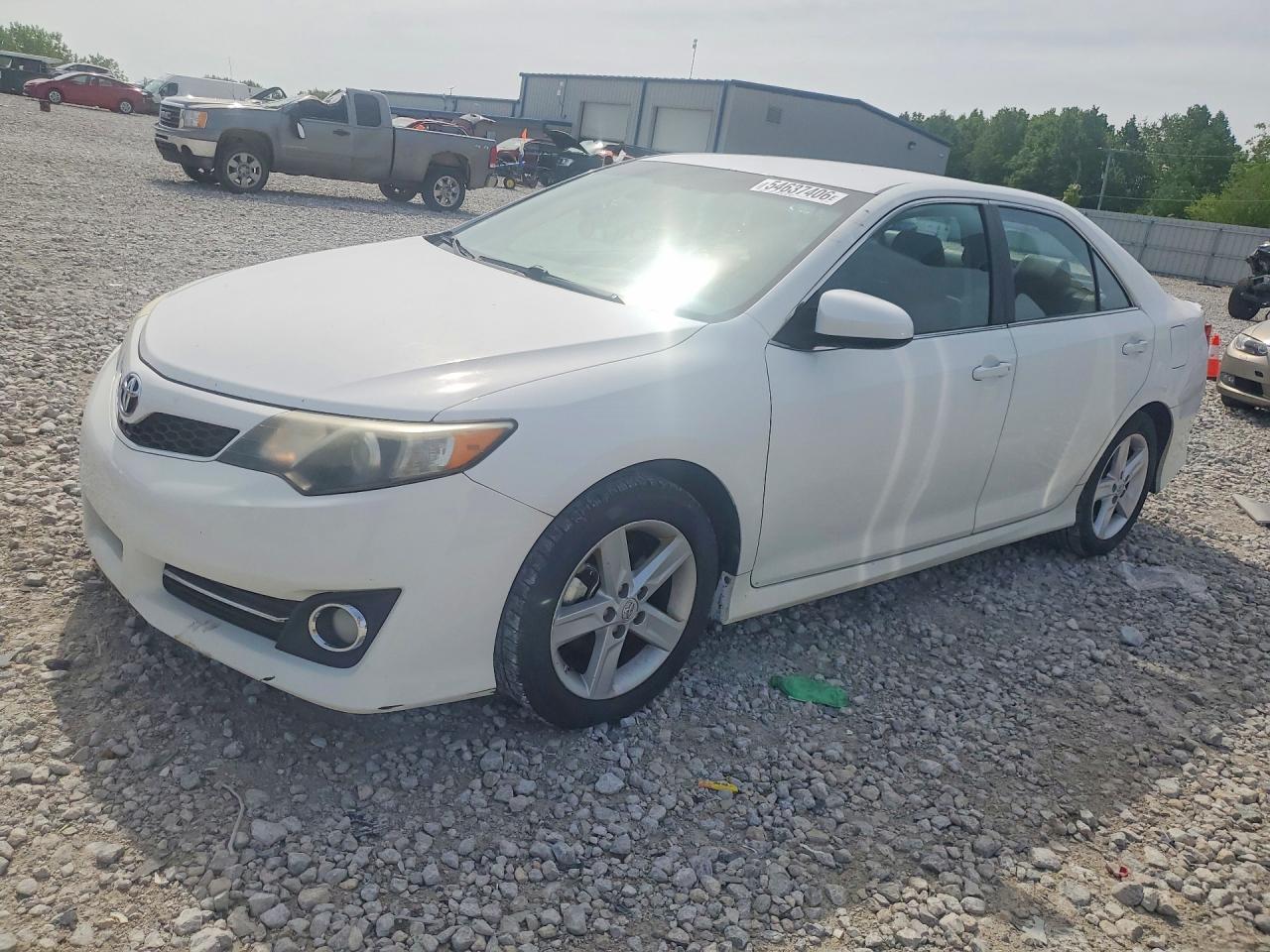 2013 TOYOTA CAMRY