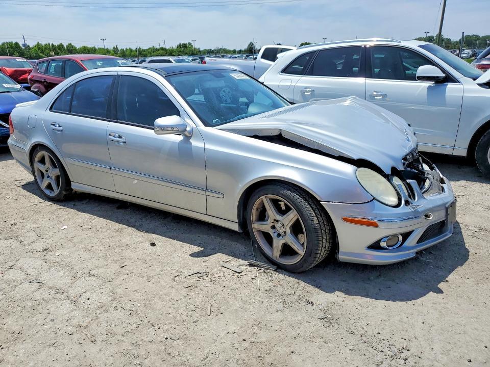 2009 MERCEDES-BENZ E-Class