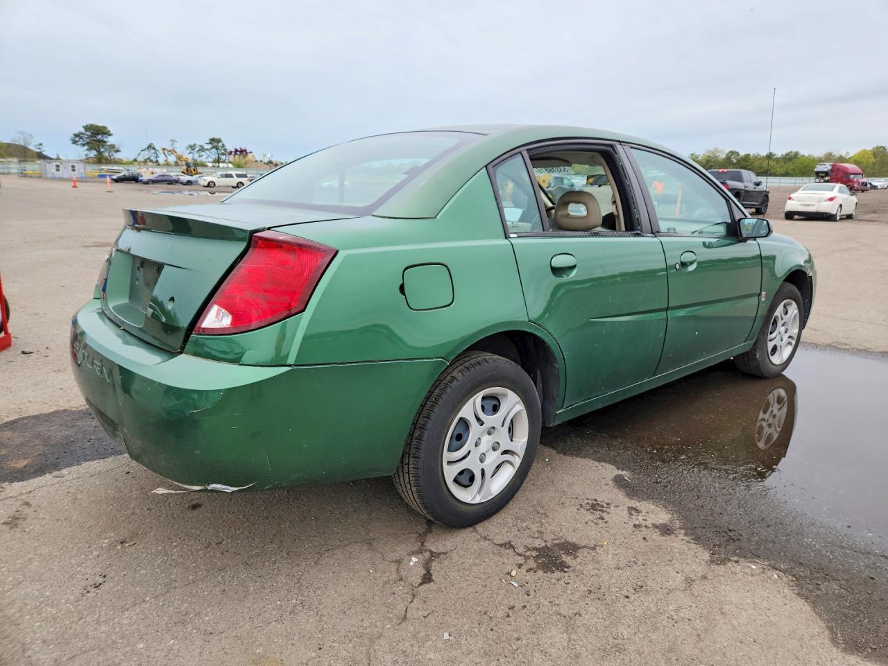 2004 SATURN Ion
