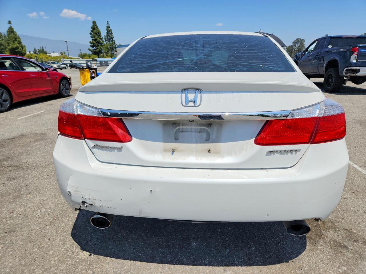 2015 HONDA ACCORD