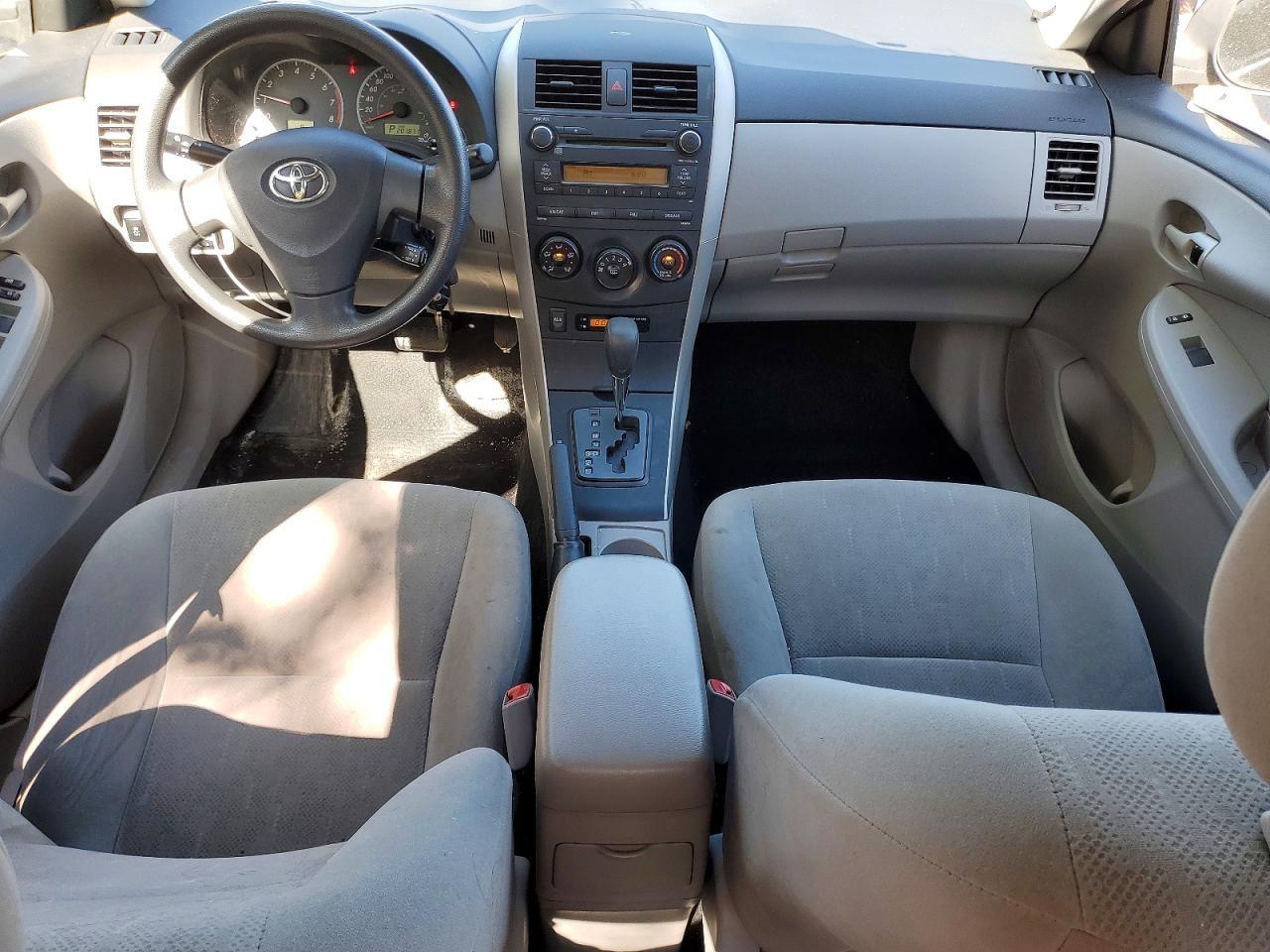 2011 TOYOTA COROLLA