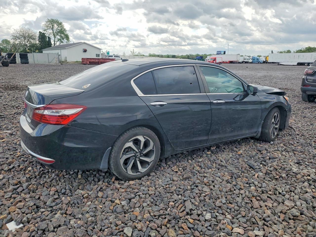 2016 HONDA ACCORD