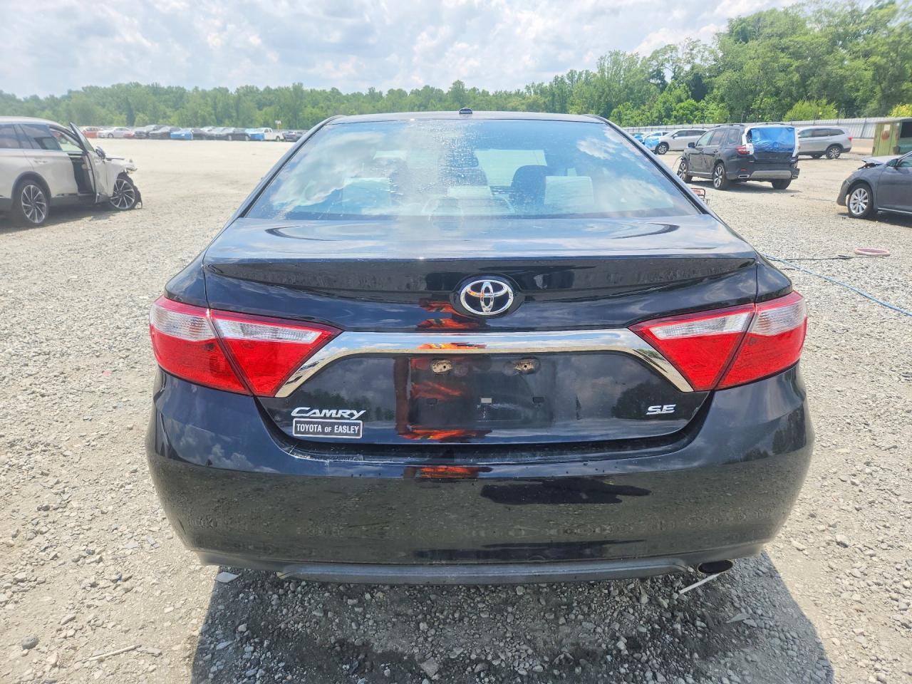 2017 TOYOTA CAMRY