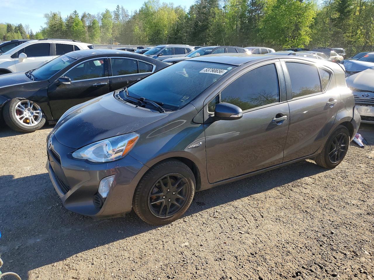 2015 TOYOTA Prius c