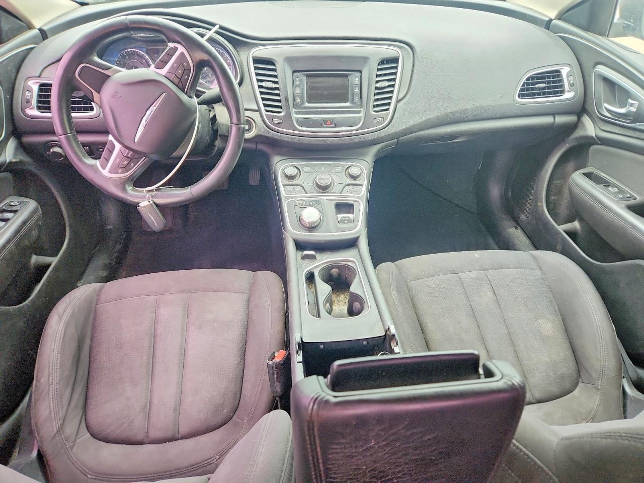 2015 CHRYSLER 200