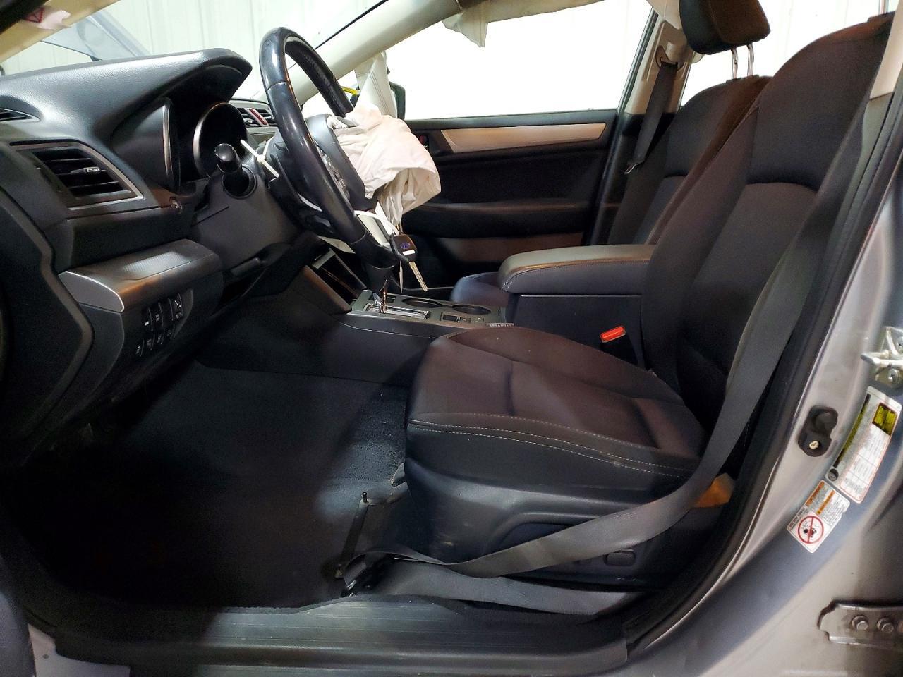 2017 SUBARU Legacy