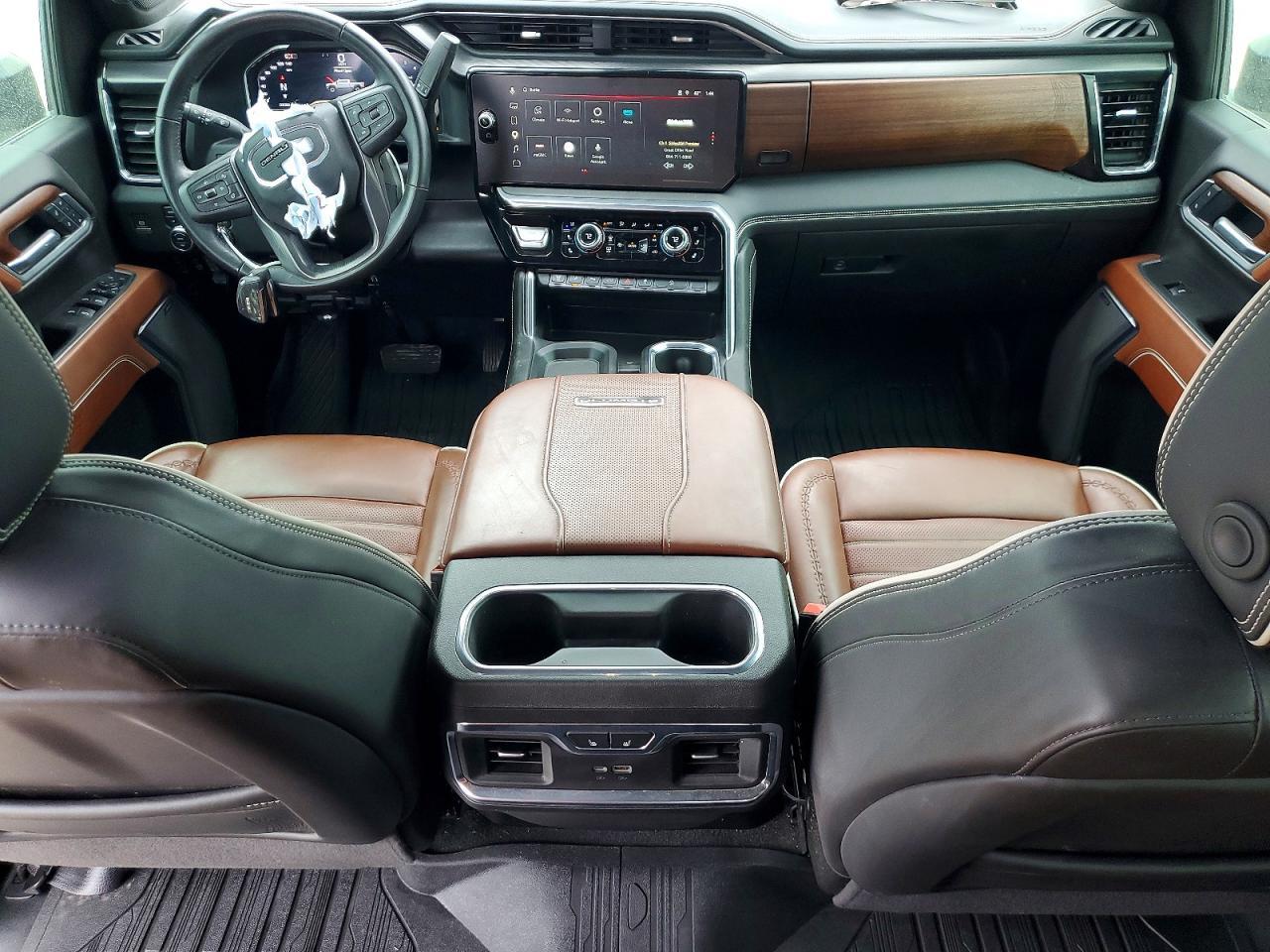 2025 GMC Sierra