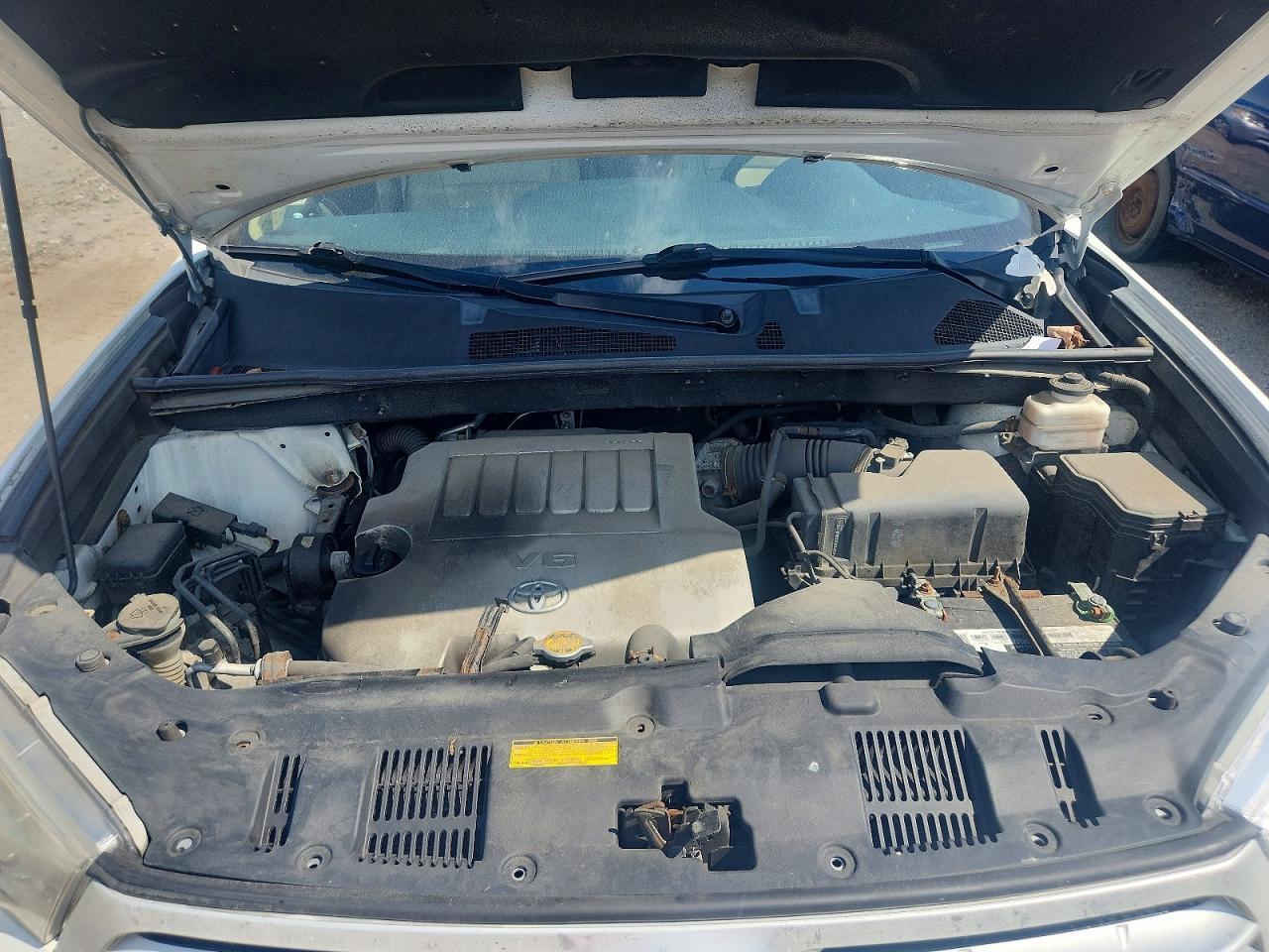 2013 TOYOTA HIGHLANDER