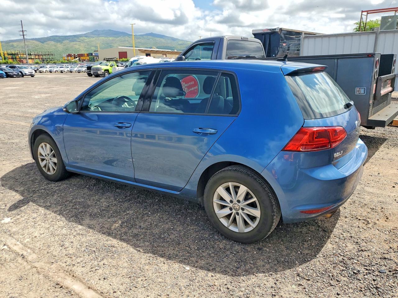2016 VOLKSWAGEN GOLF