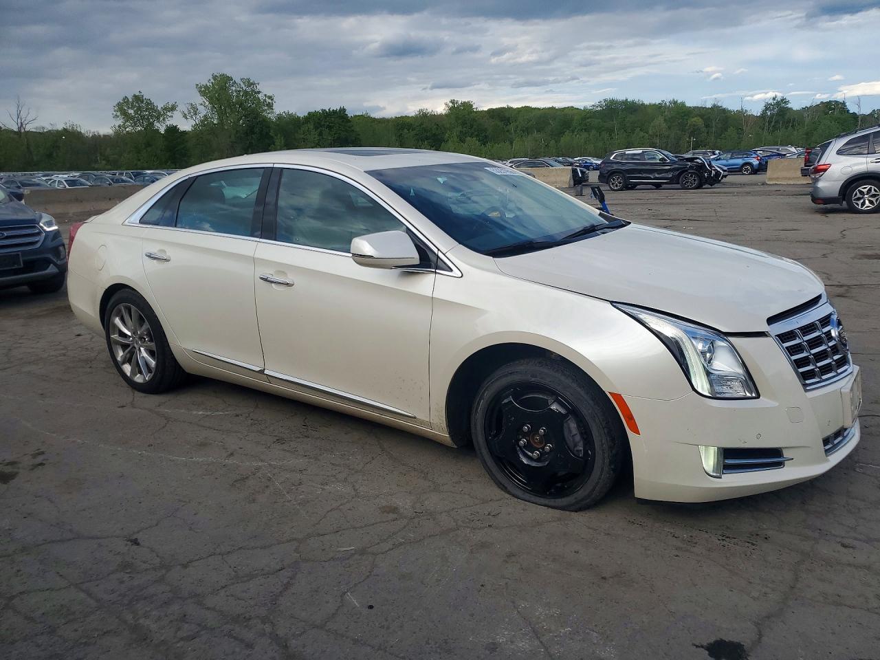 2013 CADILLAC XTS