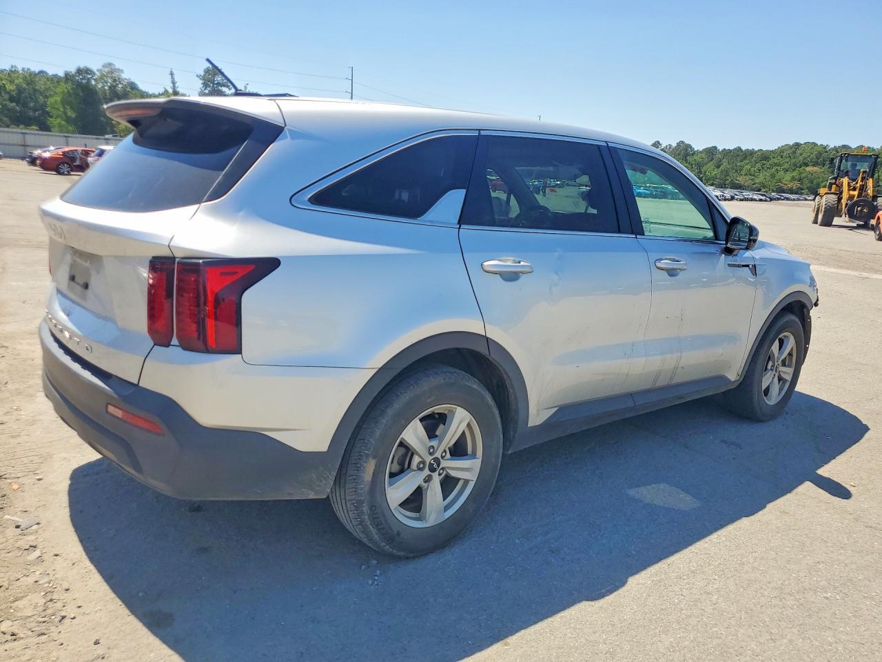 2022 KIA SORENTO