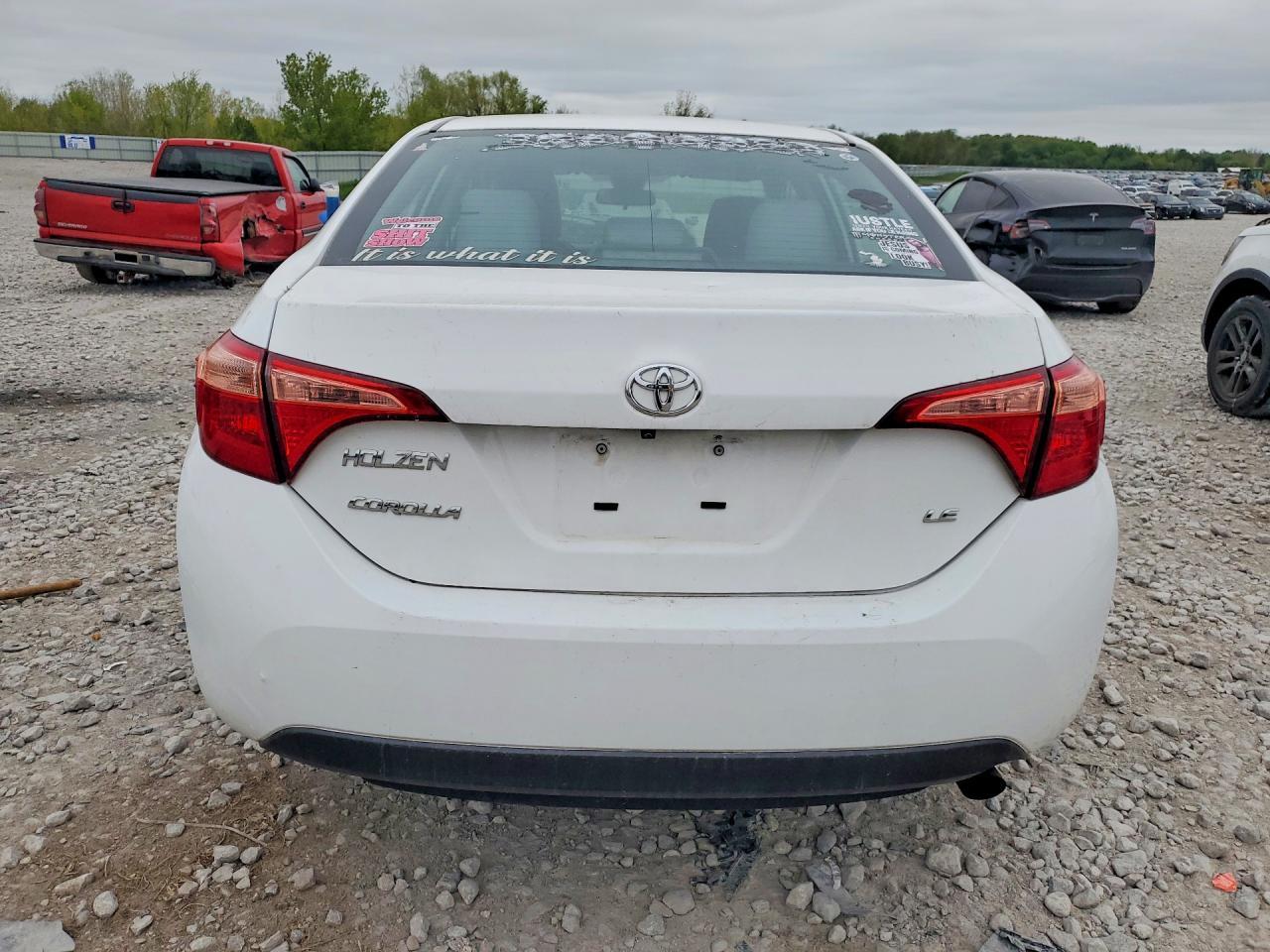 2019 TOYOTA COROLLA