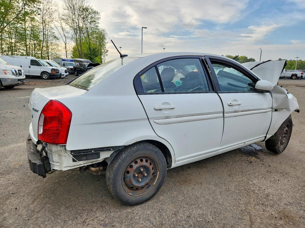 2010 HYUNDAI ACCENT