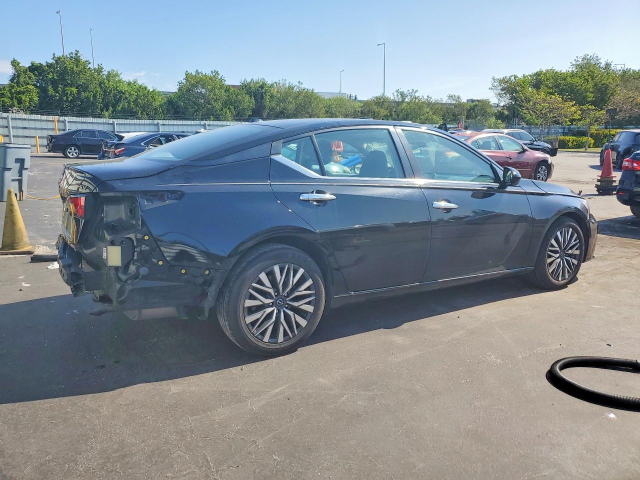 2023 NISSAN ALTIMA