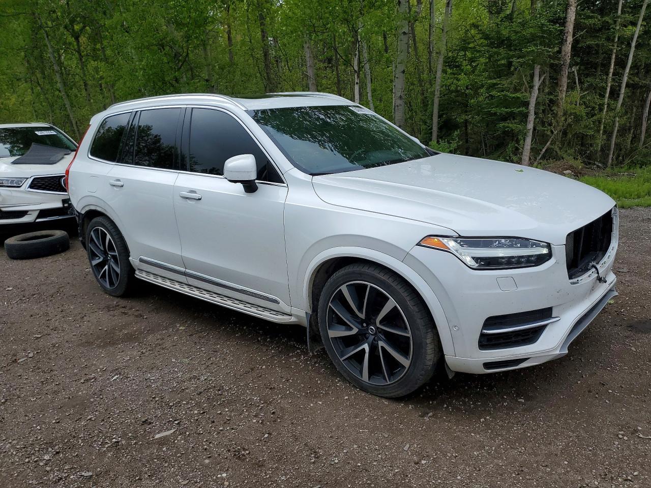 2019 VOLVO XC90