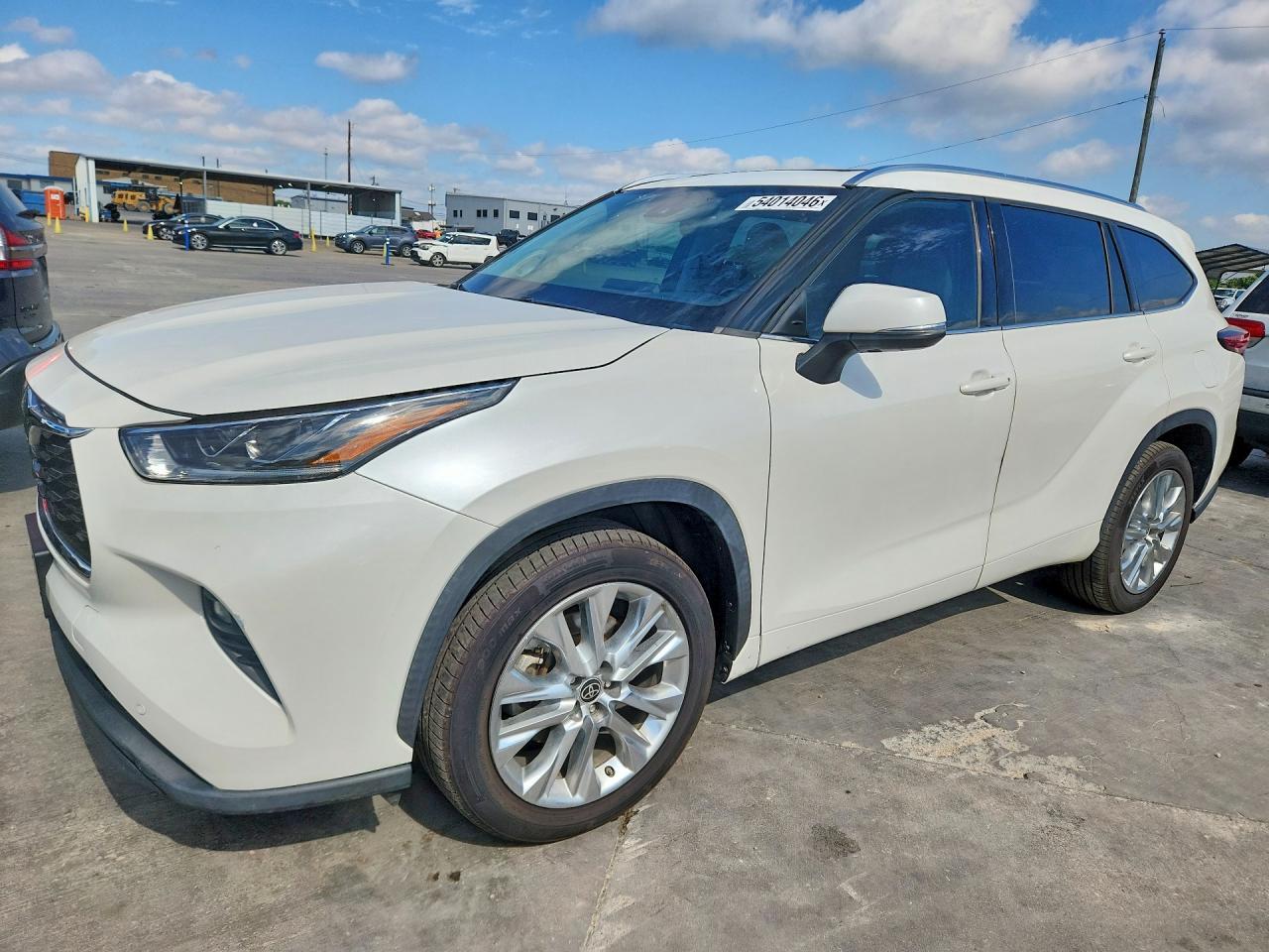 2020 TOYOTA HIGHLANDER